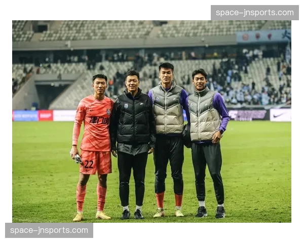 河南队0-0闷平天津津门虎，双方门将屡献神扑